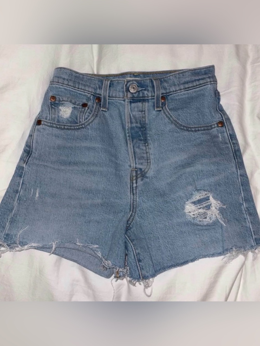 levi's ribcage shorts